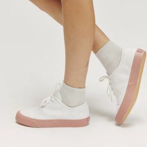 Reformation Hazel Canvas Sneaker Size 8